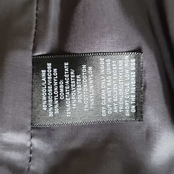 Lafayette 148 New York faux fur gray vest, size M - Picture 9 of 10